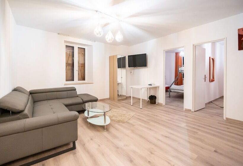 ベッドアンドブレックファースト Pavillon Fani