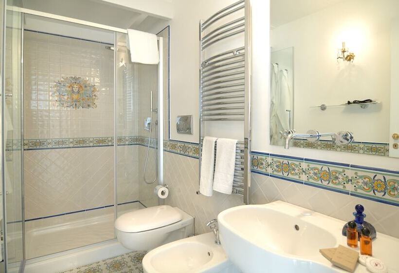 تختخواب و صبحانه Residenza Luce