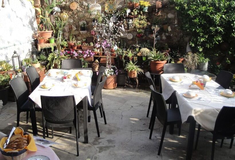 Bed and Breakfast The Queen Tower