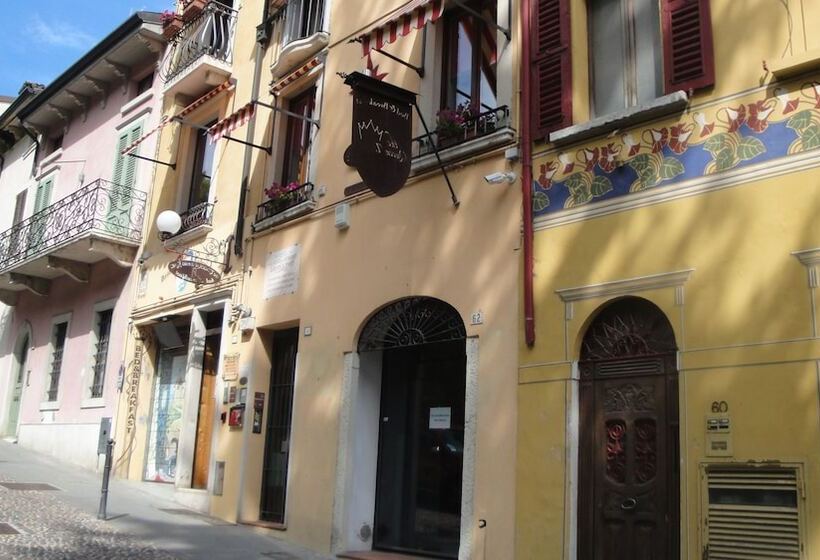 Bed and Breakfast The Queen Tower