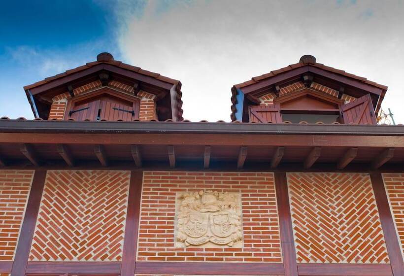 مسافرخانه Posada El Nozal