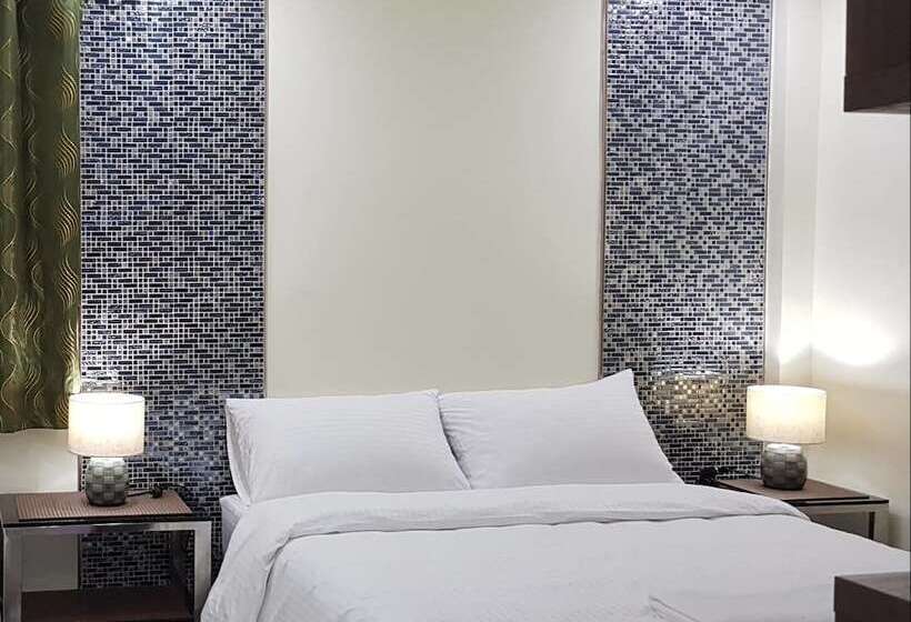 هتل Cess Summer Boutique