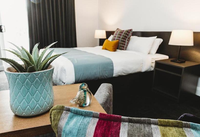 Coniston Hotel Wollongong