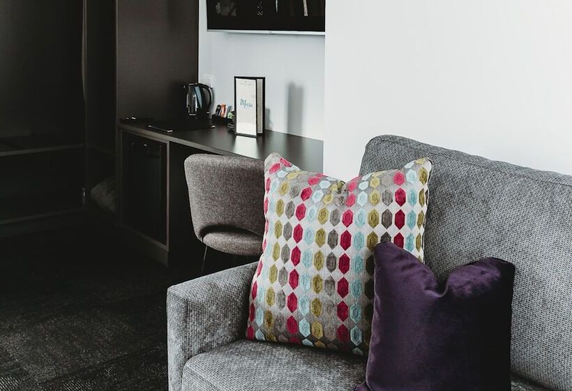 Coniston Hotel Wollongong