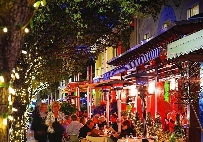 فندق Courtyard By Marriott Delray Beach