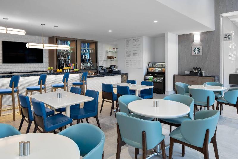 فندق Courtyard By Marriott Delray Beach