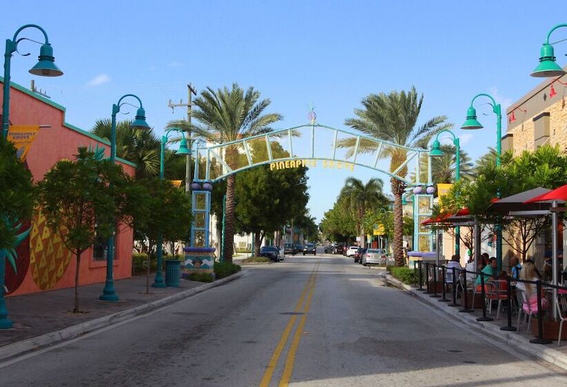 فندق Courtyard By Marriott Delray Beach