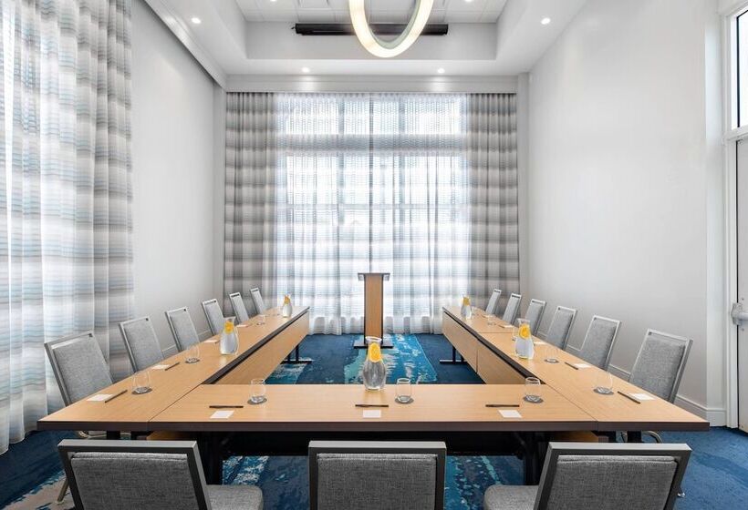 בית מלון כפרי Courtyard By Marriott Delray Beach