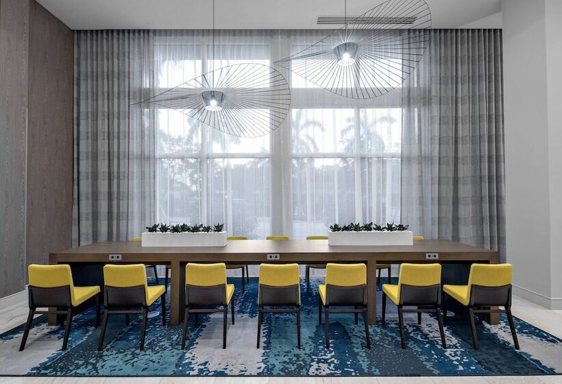 בית מלון כפרי Courtyard By Marriott Delray Beach