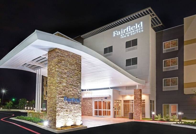 בית מלון כפרי Fairfield Inn & Suites By Marriott Houston Nasa/webster