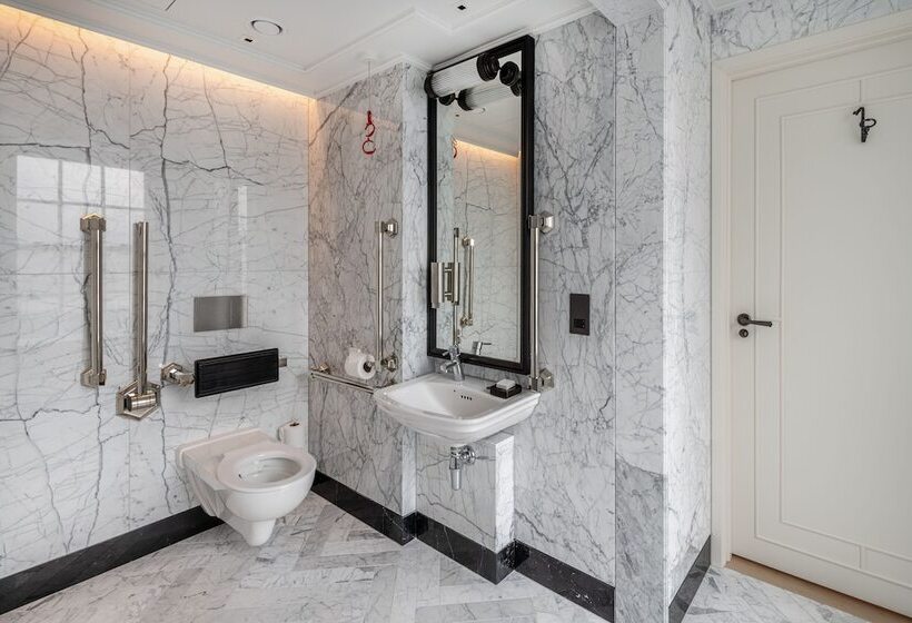 Great Scotland Yard Hotel, Part Of Hyatt