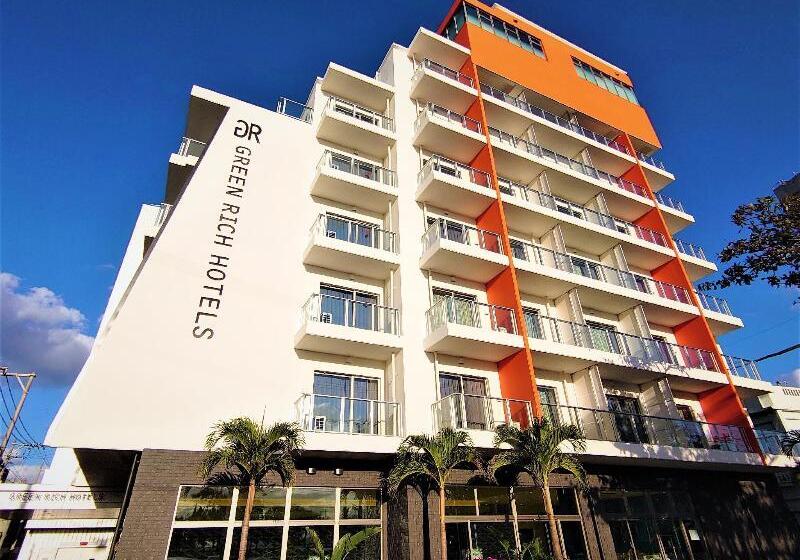 Green Rich Hotel Okinawa Nago