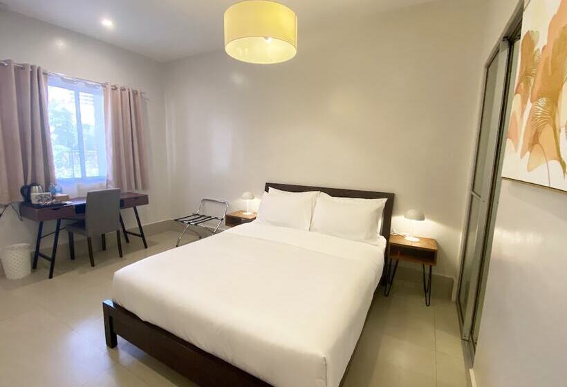 هتل Harman Suites Moalboal