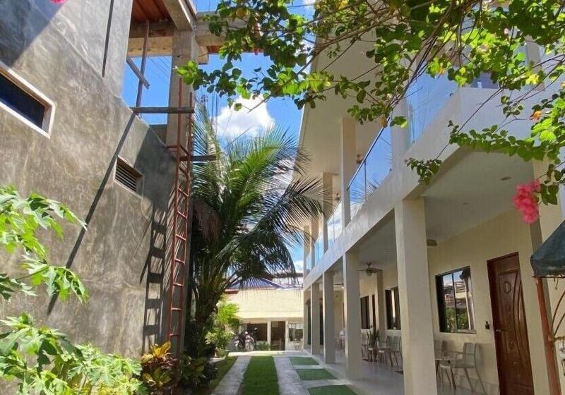 هتل Harman Suites Moalboal