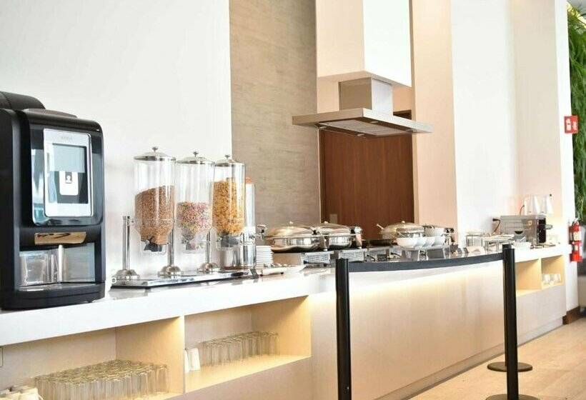 فندق Hilton Garden Inn Santa Ana San Jose