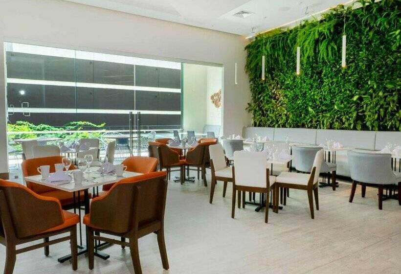 فندق Hilton Garden Inn Santa Ana San Jose