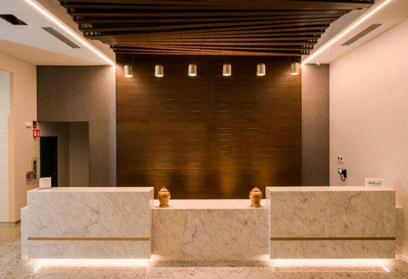 Отель Hilton Garden Inn Santa Ana San Jose