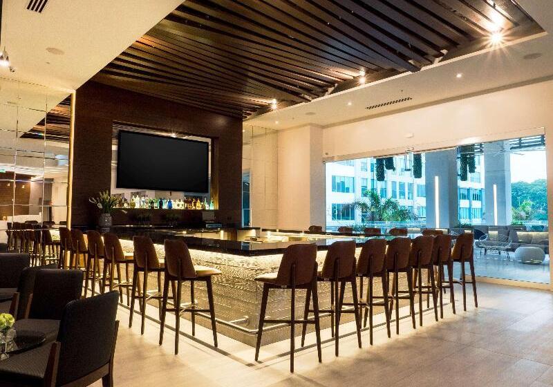 فندق Hilton Garden Inn Santa Ana San Jose