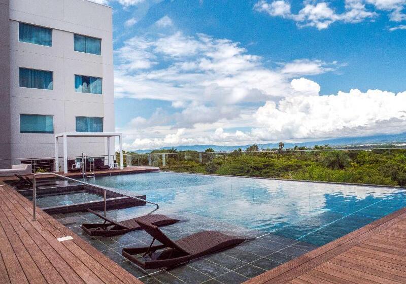 Отель Hilton Garden Inn Santa Ana San Jose