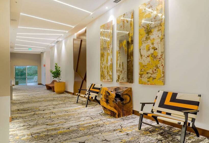 Отель Hilton Garden Inn Santa Ana San Jose