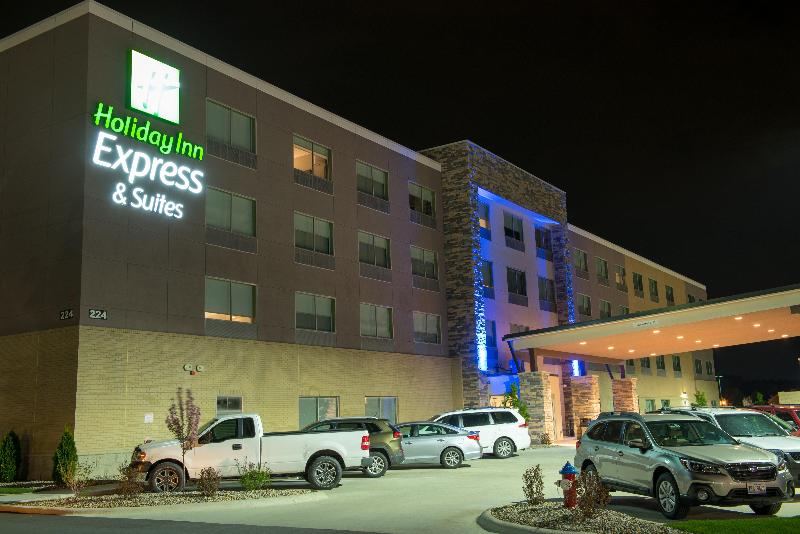 هتل Holiday Inn Express & Suites Fort Wayne North By Ihg