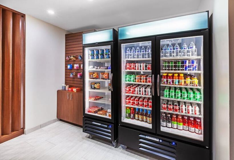 فندق Holiday Inn Express & Suites   Tulsa Northeast   Owasso, An Ihg