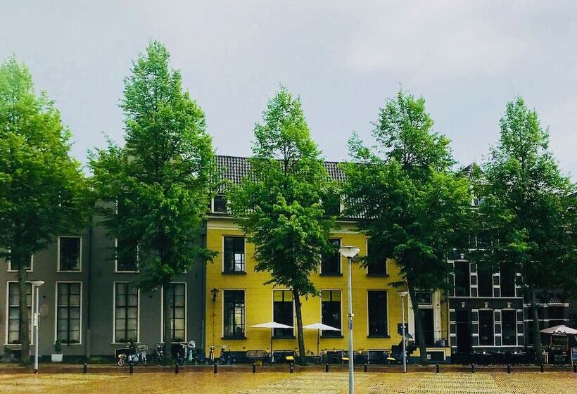 酒店 In Het Huis Van Deventer