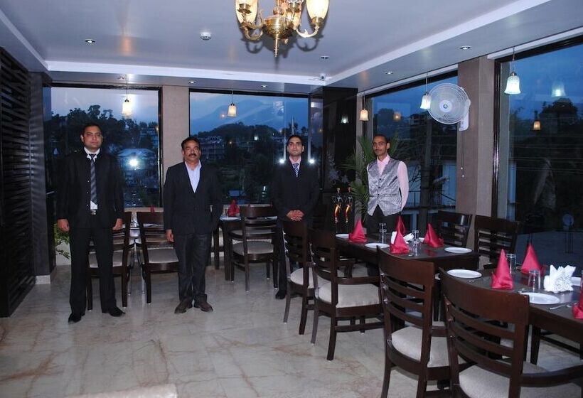 호텔 Kamal Residency