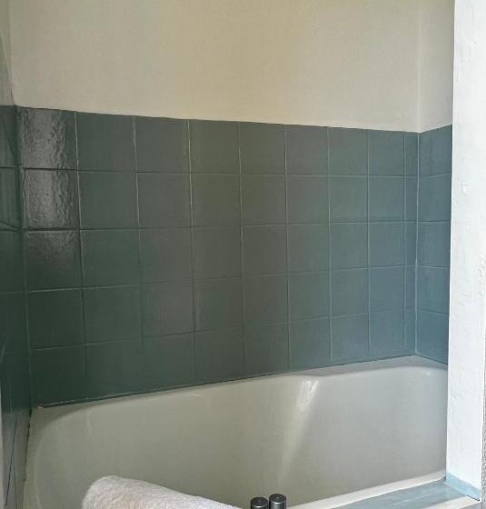 בית מלון כפרי Kan Avel