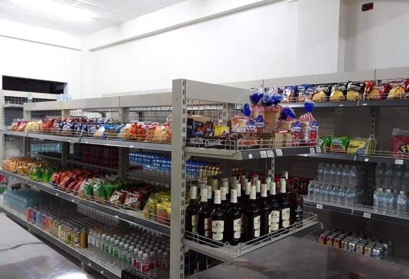 هتل La Casa Ramirez