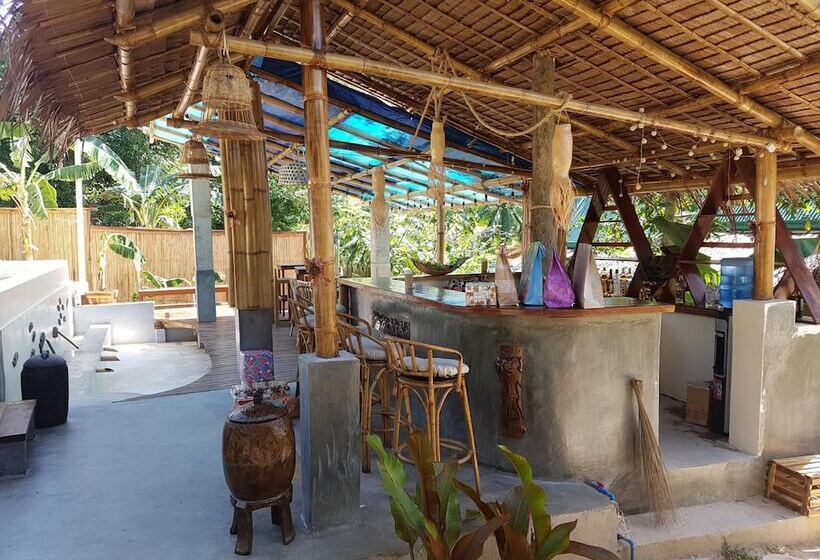 هتل La Colonial Resort