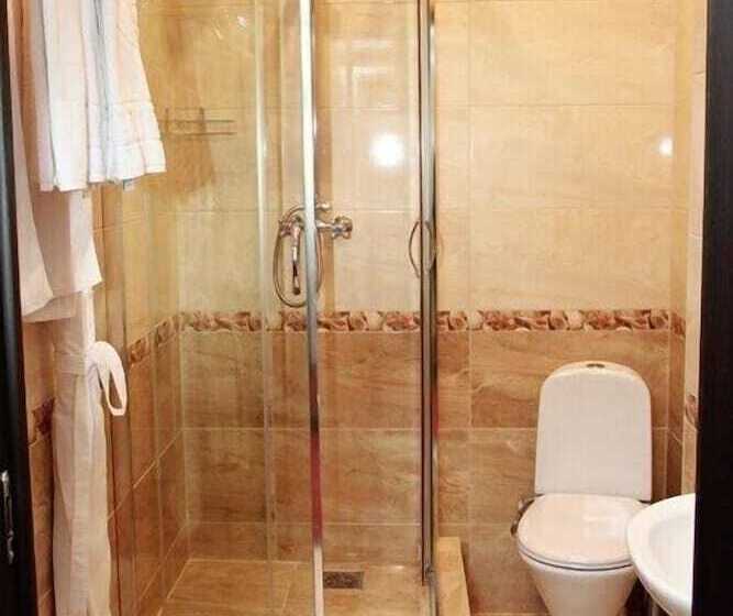 هتل Lazurny Bereg