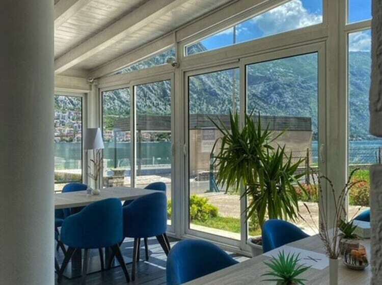 هتل Montebay Perla