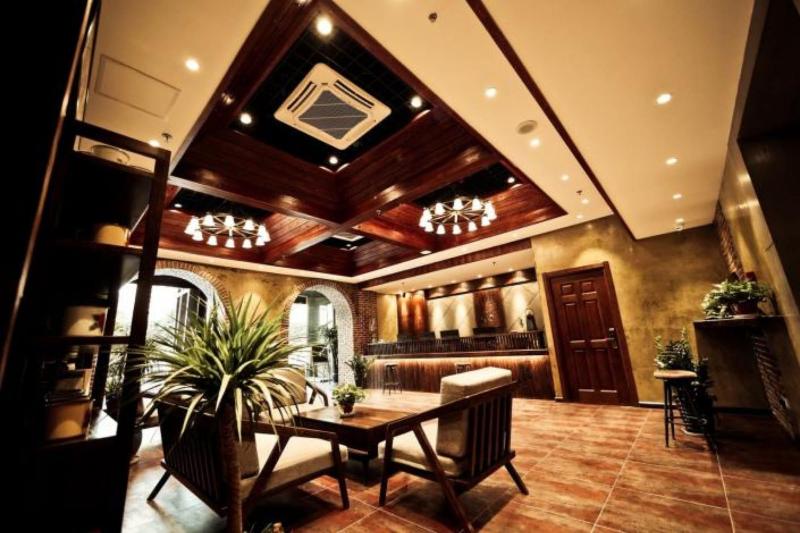 Time Traveller Hotel   Near Beijing Panjiayuan Antique Market, Beijing Happy Valley, Cbd, China Zun