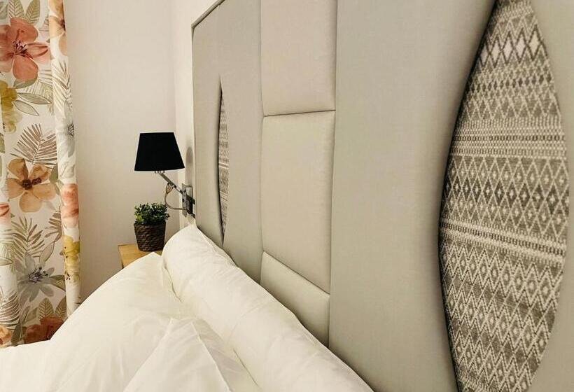 هتل Qb Almagro Centro