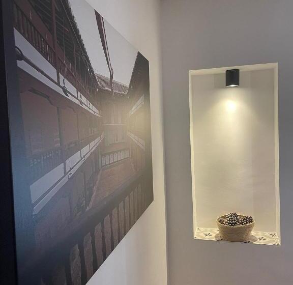 هتل Qb Almagro Centro