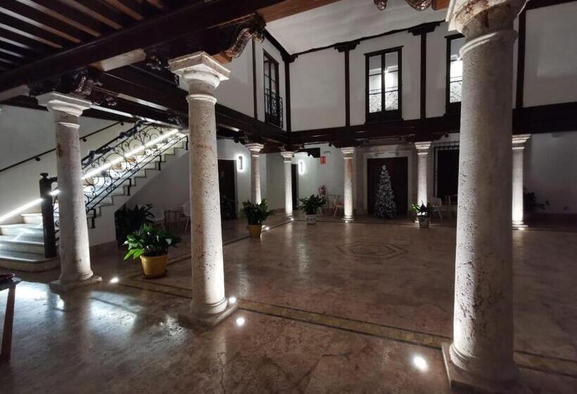 هتل Qb Almagro Centro