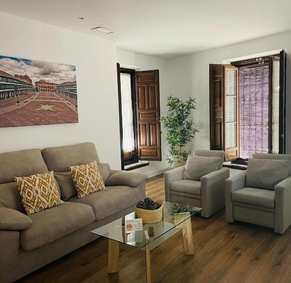 هتل Qb Almagro Centro