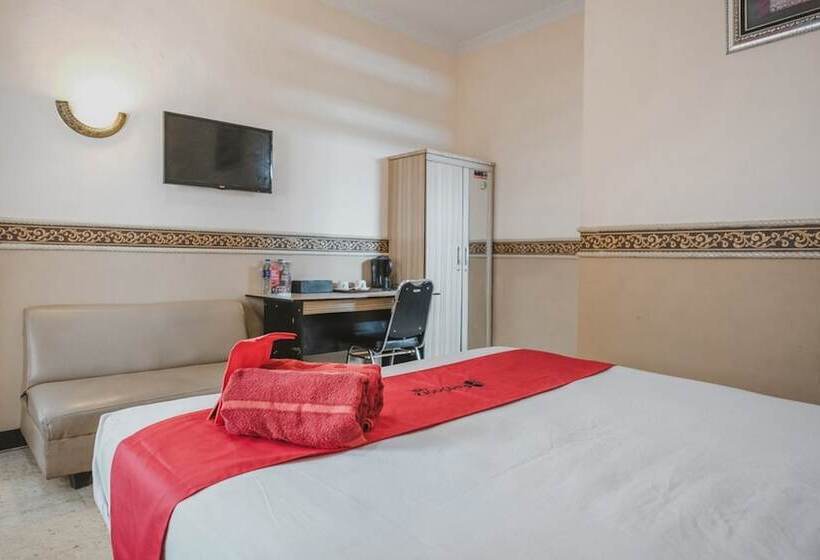 酒店 Reddoorz Plus @ Tanjung Karang Lampung 2