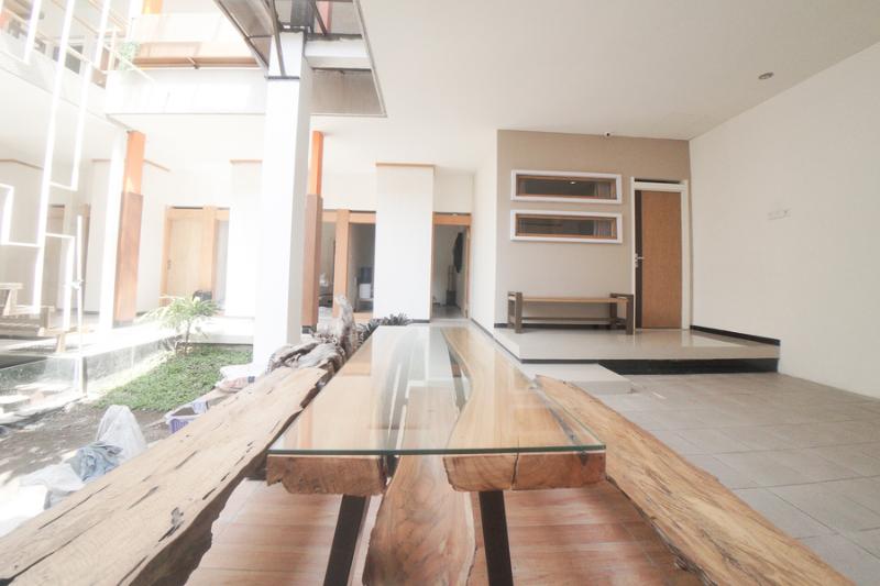 酒店 Reddoorz Syariah Near Transmart Mx Malang