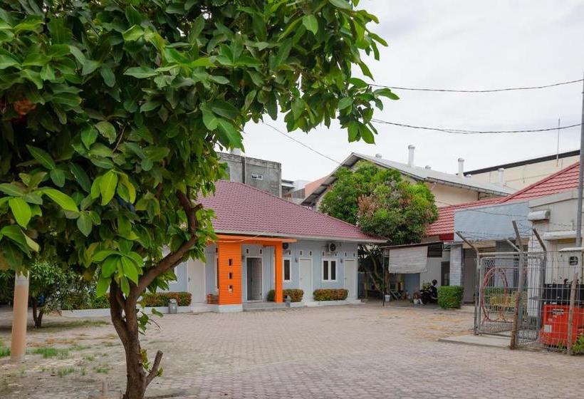 酒店 Reddoorz Syariah @ Panglima Polem Aceh