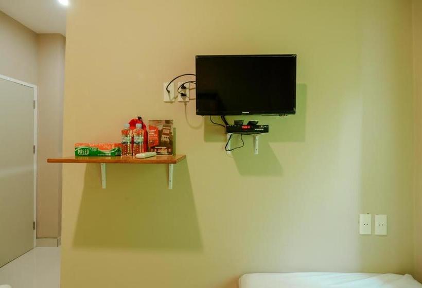 酒店 Reddoorz Syariah @ Panglima Polem Aceh