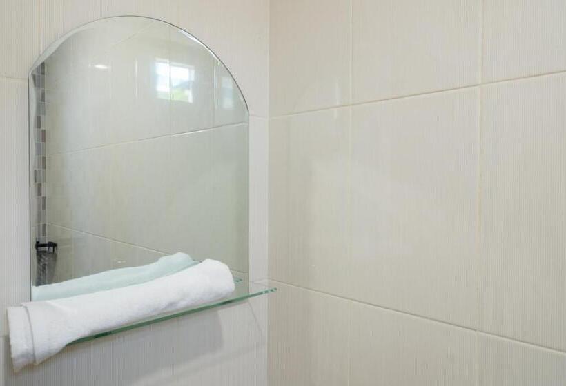 酒店 Reddoorz Syariah @ Panglima Polem Aceh