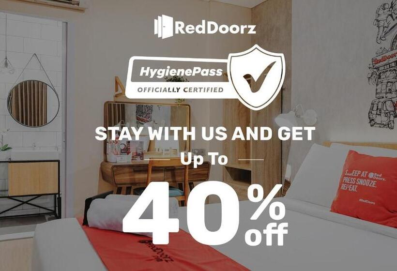 酒店 Reddoorz Syariah @ Panglima Polem Aceh