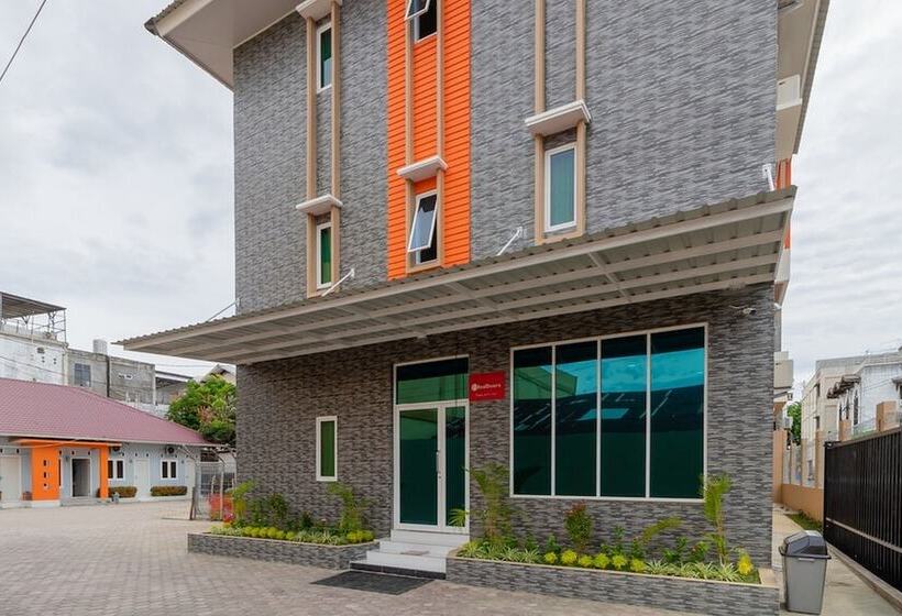 酒店 Reddoorz Syariah @ Panglima Polem Aceh