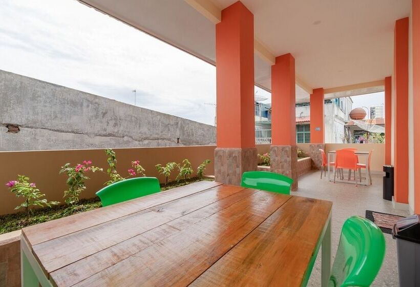 酒店 Reddoorz Syariah @ Panglima Polem Aceh