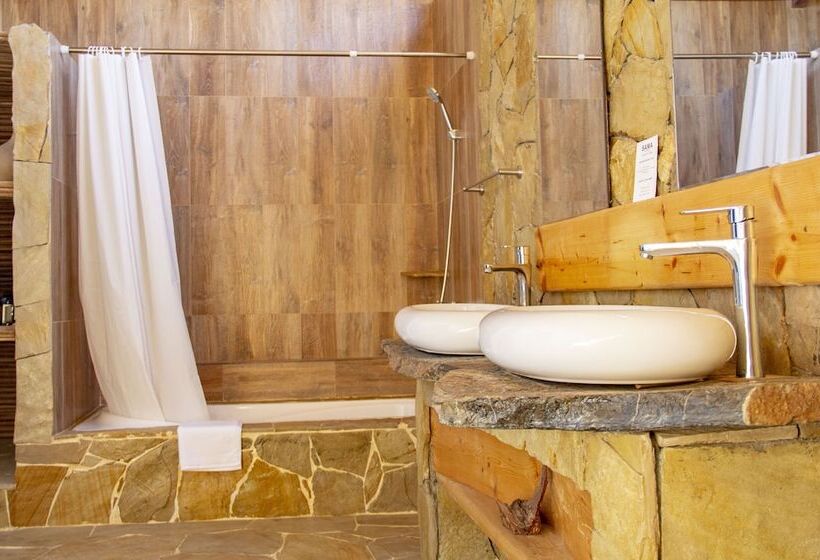 هتل Sama Ras Al Jinz Resort