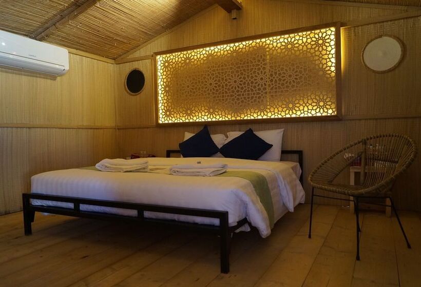 هتل Sama Ras Al Jinz Resort