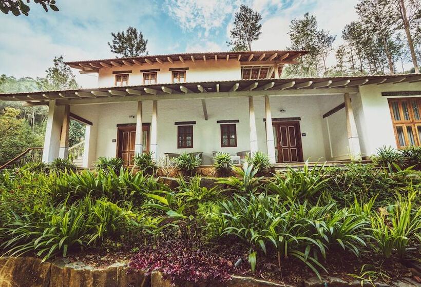 בית מלון כפרי Shambala Yercaud