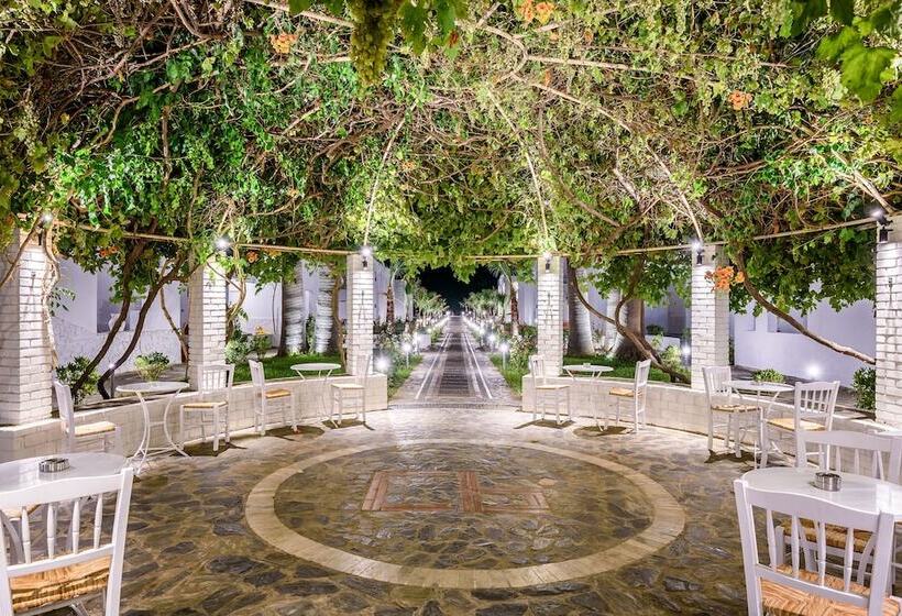 בית מלון כפרי Solimar White Pearl Adults Only   All Inclusive